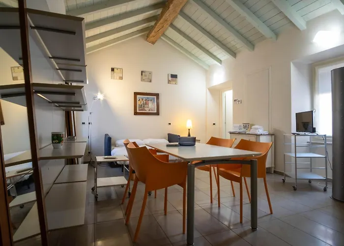 Tatil Evi Centro Piacenza
